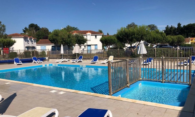 Saint-Brevin-l'Ocean House | 30 m² House ∙ 1 bedroom ∙ 4 guests