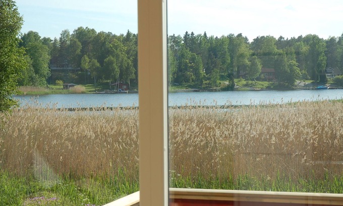 Sodersvik House | 30 meters to the bay. Sea view. Boat with motor + Canoe.