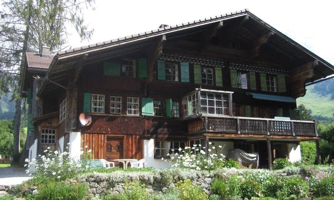 Maracon Ski Chalet | 300 years old Chalet close to Center & ski-lift