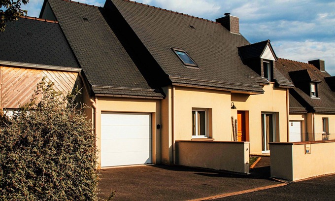 Hirel House | ⭐ 300M sea: St-Malo & Mt St-Michel - La Bisquine