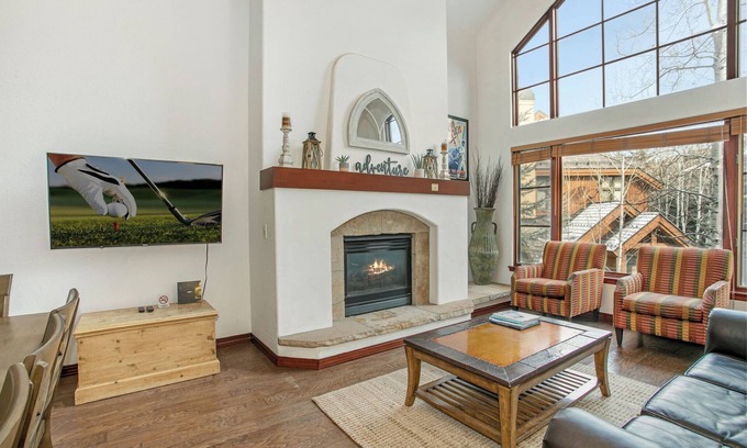 Edwards Condo | 304 Spruce Tree Lodge
