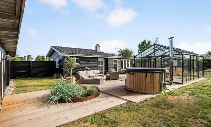 Saksild Strand House | 30466 Odder - Skovduevej 5