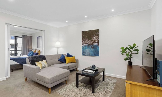 Perth Central Business District Apartment | 309 Secret City Sanctuary 1BR Parking-Pool-View