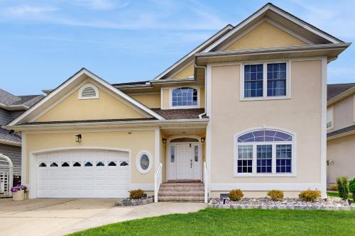 Heron Harbour Isle House | 309 White Heron Court