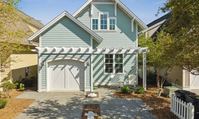 WaterSound West Beach House | 30A Beach House - Beach, Pool, Family Fav - 4 Bikes and Free Golf Daily Incl