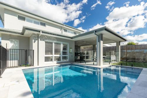 Diamond Beach House | 32 Shores Crescent