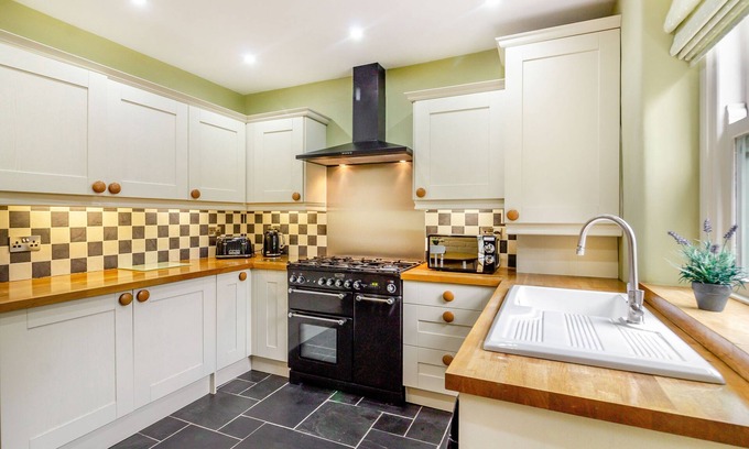 Matlock Cottage | 34 Church Street