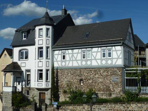 Hoehr-Grenzhausen Apartment | 35 m² Apartment ∙ 3 guests