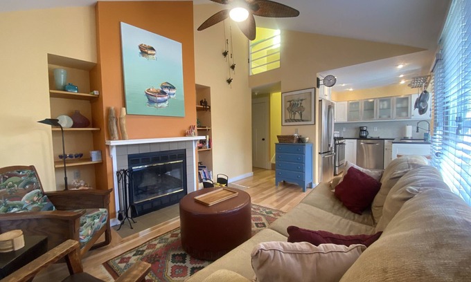 Union Pier Cottage | 350 paces to McKinley St. Beach, Fire Pit, Outdoor shower, Gazebo, Outside Decks