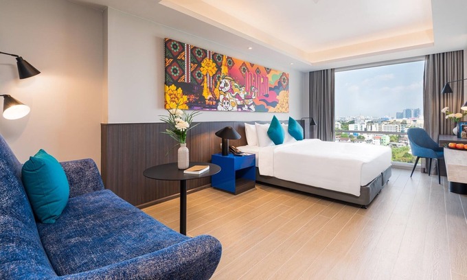 Wat Sam Phraya House | 35sqm Maitria Hotel Rama 9 Bangkok Grand Deluxe Room Garden View