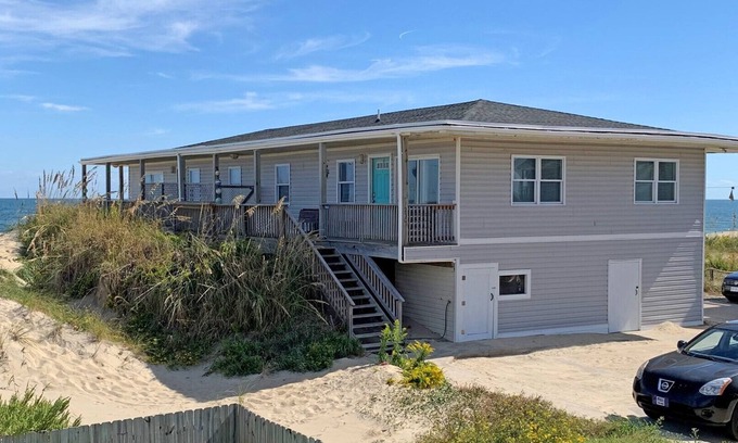 South Nags Head House | 362 Dog-Friendly Ocean-Front Duplex - Ocean Views and Close to Pier