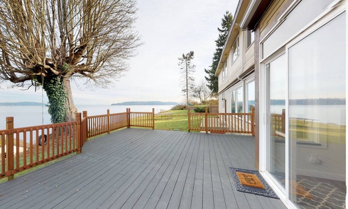 South Colby House | 376 m² House ∙ 4 bedrooms ∙ 16 guests
