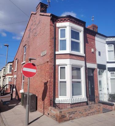 Liverpool House | 39 Cowley Road