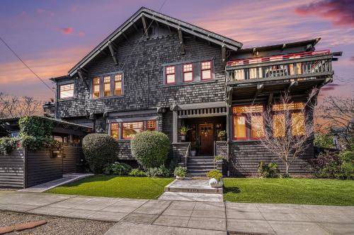 Upper Telegraph Bed & Breakfast | 39 m² Bed and breakfast ∙ 2 guests