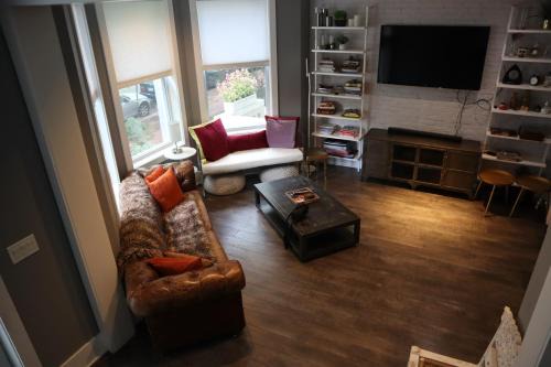 Eckington Villa | 3Bed 2Bath Downtown DC's Best Near Everything