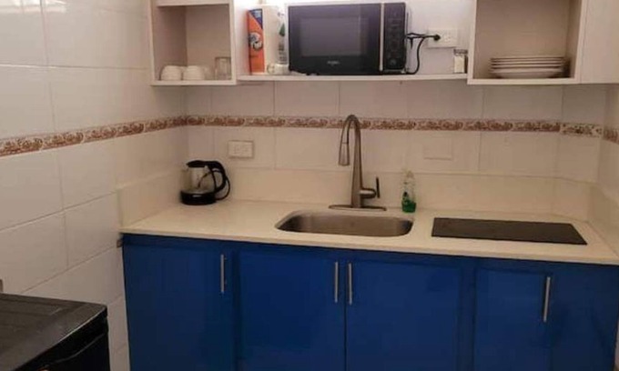 Sagrado Corazon House | 3BR hilltop near beach