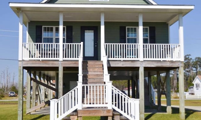 Stacy House | 3BR/Loft Cozy House! Fishing|Boating|Views