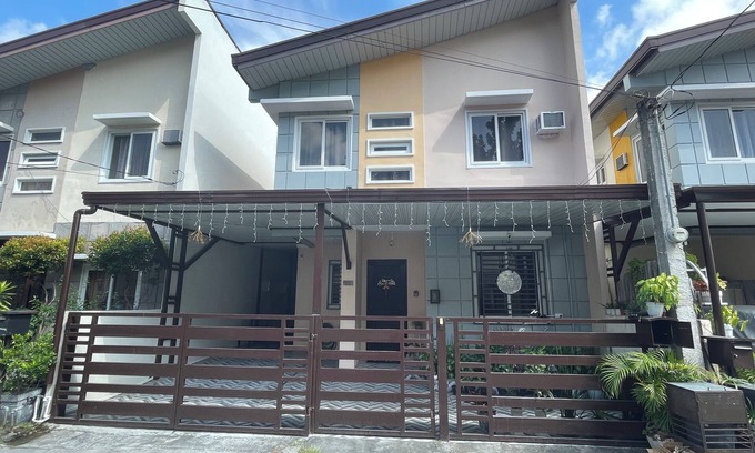 Angeles City House | 3BR New Remodeled Subdivision - Summer Special 10-15% off