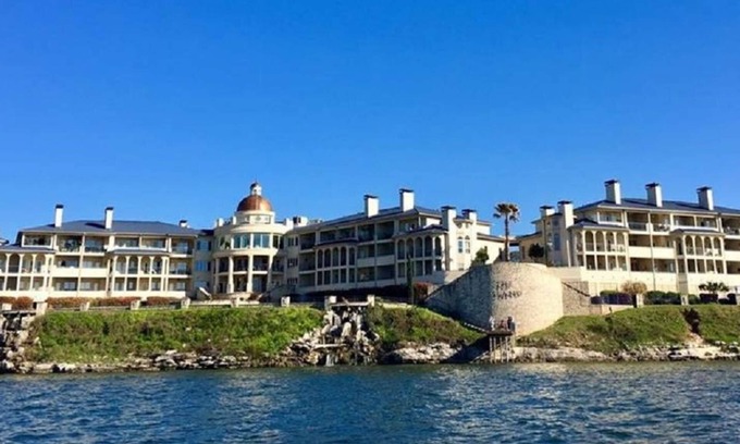 Highland Lake Estates Condo | 3rd-Floor Views from Balcony, Pools/HotTub, Fitness Center, Tennis, Pickleball, Sauna, Boat Dock