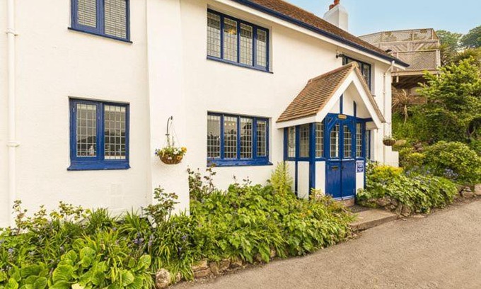 Babbacombe House | 4 Bed - Beach Cottage