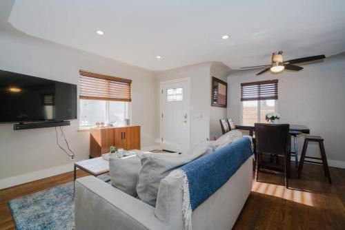 West Colfax House | 4-Bed Gem near Sloan's Lake