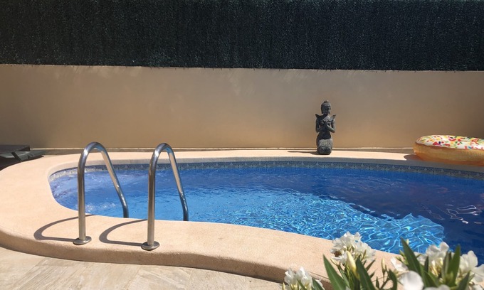 El Albir Villa | 4 Bed Luxury Villa Up to 8 Adults Terraces Wifi Private Pool Daily Cleaning