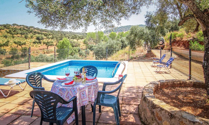 Villanueva del Rey House | 4 bedroom accommodation in Villanueva del Rey