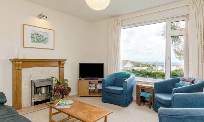 Fishguard Cottage | 4 bedroom accommodation in Fishguard, Dyfed