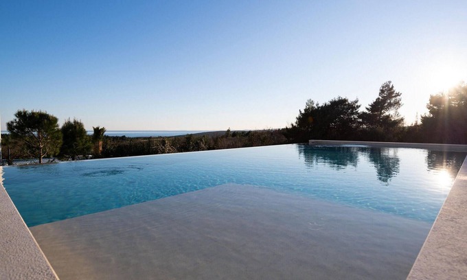 Koromacno House | 4 bedroom accommodation in Koromacno