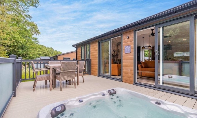 Caerwys Ski Chalet | 4 bedroom accommodation in Caerwys