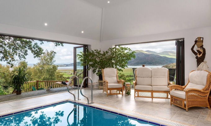 Arthog Cottage | 4 bedroom accommodation in Arthog, near Dolgellau