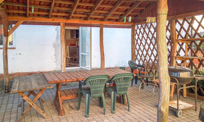 gmina Nowogrodek Pomorski House | 4 bedroom amazing home in Parzensko