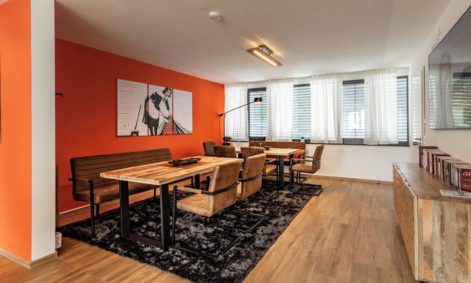 Neckarwestheim Apartment | 4 Bedroom Apartment in Neckarwestheim