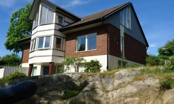 Kullavik House | 4 bedroom apartment in Kullavik