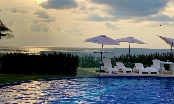 Puente del Mar Apartment | 4 Bedroom Condo and Beach Club in Acapulco Diamante