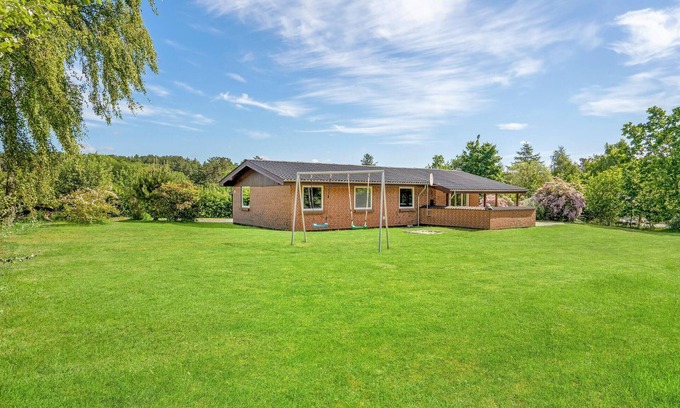 Øer Strand House | 4 bedroom gorgeous home in Ebeltoft