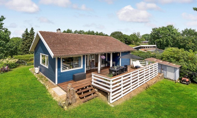 Hejlsminde Strand House | 4 bedroom gorgeous home in Hejls