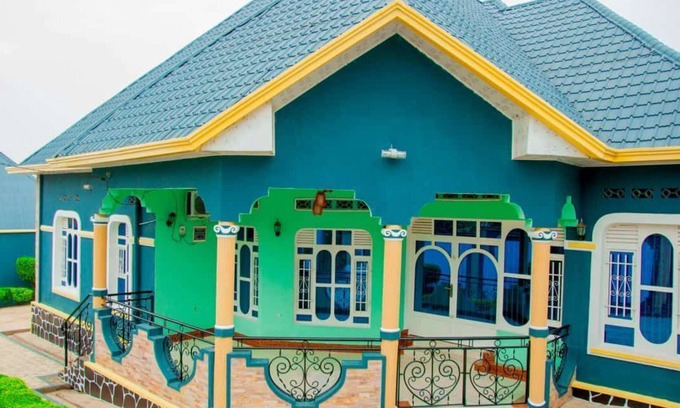 Bujumbura House | 4-bedroom house in tranquil Bujumbura Mairie with AC and Starlink speed Internet
