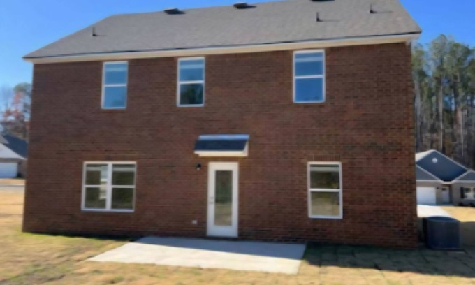 Calera House | 4-bedroom house in charming Timberline Golf neighborhood with pool