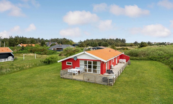 Harboore House | 4 bedroom lovely home in Harboøre