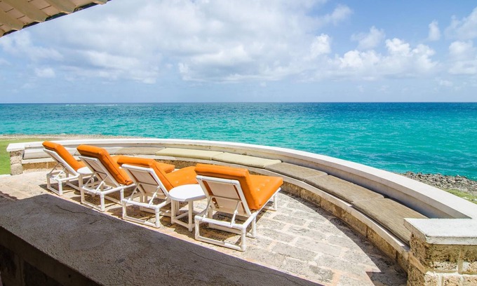 Long Bay House | 4 Bedroom Ocean Front Villa