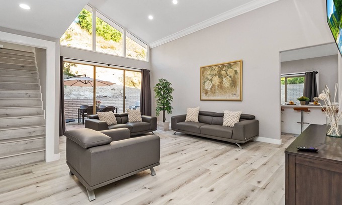 Valle Lindo House | 4-Bedroom Private House with Heated Pool & Spa