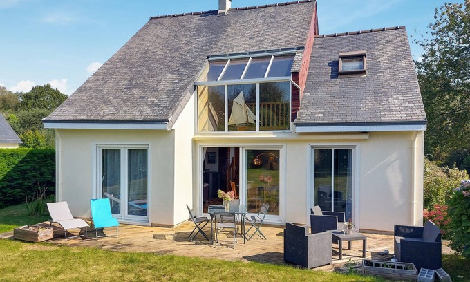 Gouesnach House | 4 bedroom stunning home in Gouesnach