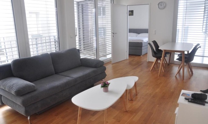 Favoriten Apartment | 4 Beds and More Vienna Apartments - Contactless check-in