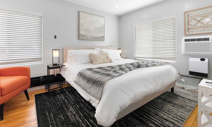 Barths Apartment | 4 BR Apt in Wheat Ridge! Rooftop Deck