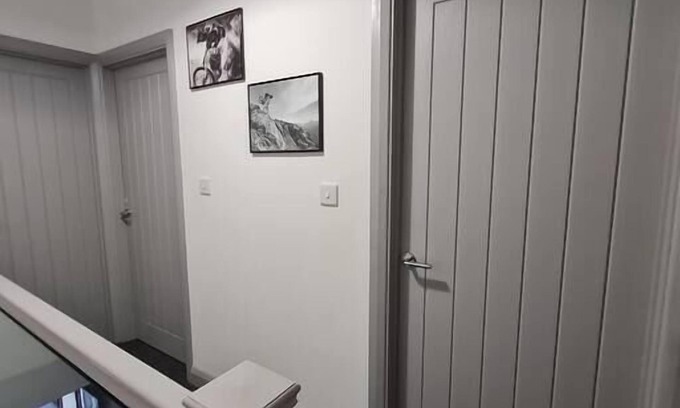 Dowlais House | 4 BR Luxury. Bike Park Wales Brecon Beacons