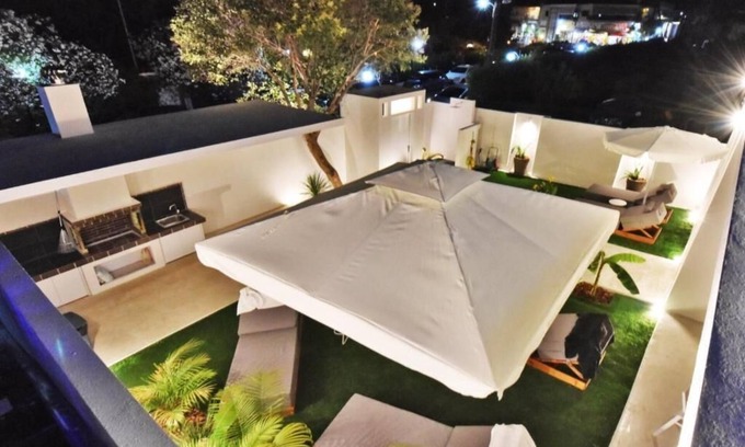 Nea Moudania Apartment | 4 Elements Wind Seaside Luxury Suites - Nea Moudania Halkidiki