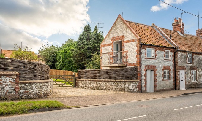 Thornham Cottage | 4 Malthouse Cottages, Thornham, Norfolk