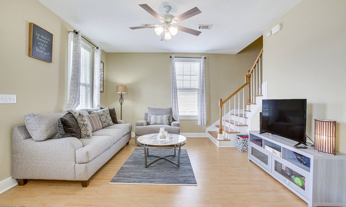 Fischer House | 4 Mi to French Quarter: Bright New Orleans Home!