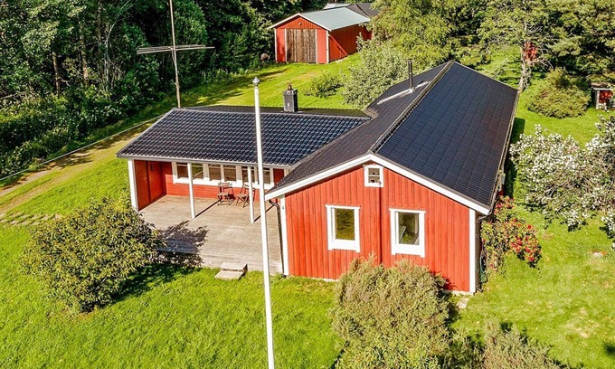 Ammeberg House | 4 person holiday home in ASKERSUND-By Traum